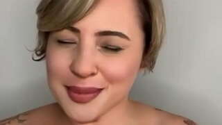 זיצן אין די שויס פון די מאַן