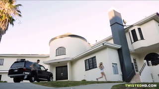 Foda mozo mentres a nai anda en? Bo!