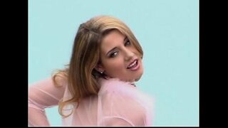 Erica Campbell - Tutta Rosa