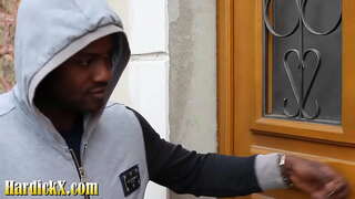 Kenza suck anapata fucked na wake wa zamani