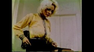 Эрик трахает Секу Сиськами