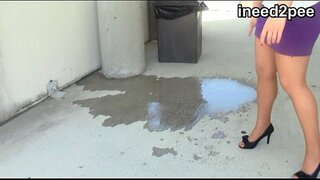 Ineed2pee omorashi &amp;amp; කලිසම්, ෙ තත් තිරයෙන් පිටුපස 31