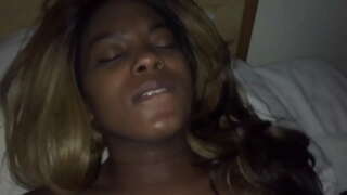 Sürtük kedi osurdu