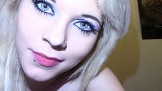 گرم ، شہوت انگیز شہوانی ، شہوت انگیز لڑکی Drooling زبان