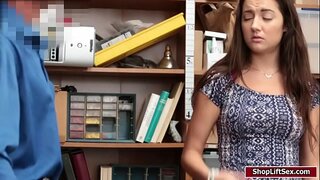 LP āpiha mitikia me te fucked Rengarenga Adams teen topanga mākū i roto i te whero