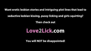 Латина докажува shes на лезбејка од лижење нејзиниот ко работници пичка