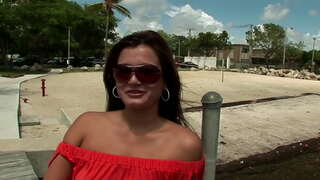 Kotor isteri suka cock