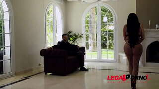 Kreivi Latina tarnaitė Kesha Ortega leidžia bosas bang jos dideli papai ir šlapias rožinė GP848