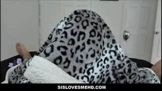 Linda Joven Rubia Adolescente Hermanastra de Halloween Mierda Para Stepbro POV