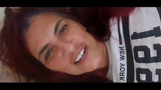 ���ম্পাদনা একটি ভিডিও উপলব্ধ করা হয়.