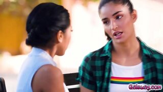 Popol a Emily plán na zadnej strane pravopisu