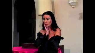 Семейство Анусов 1991 ҷаноб Комилиятро