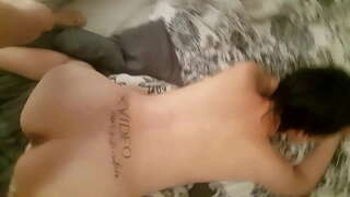 Uxor scortum vult, cum in asino